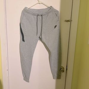 Gray nike tech fleece pants size small